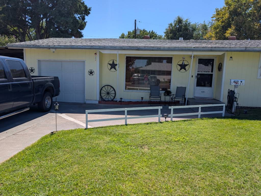 Property main image