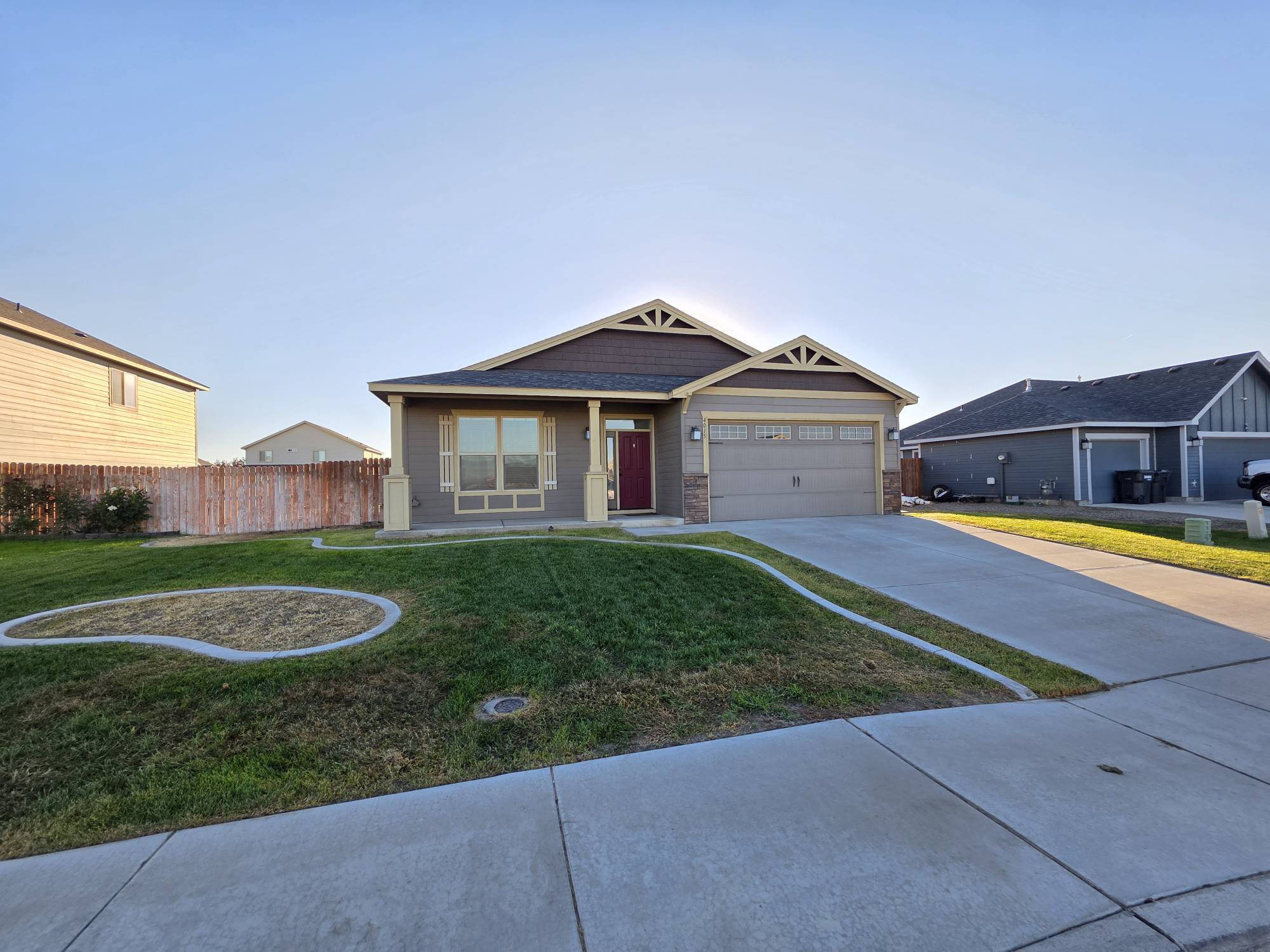 4015 Saint Paul Lane